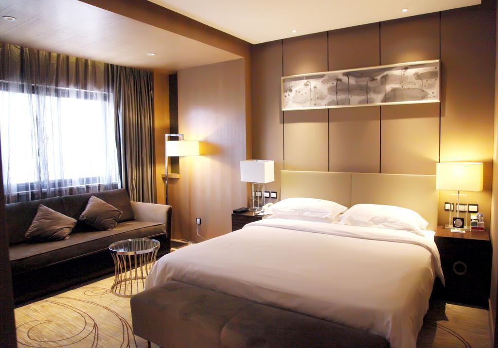 Ramada By Wyndham Xian Bell Tower Hotel Bagian luar foto