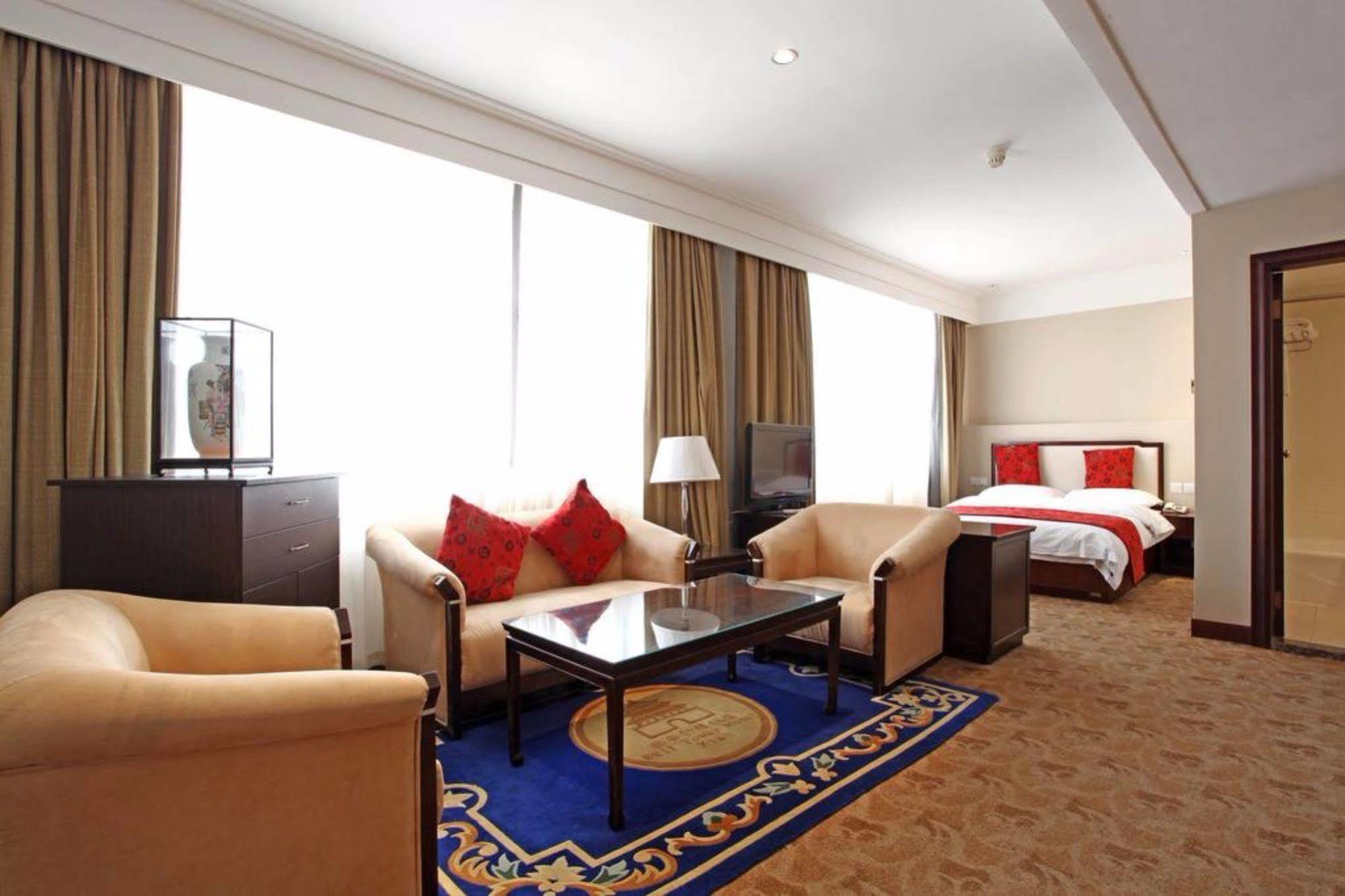 Ramada By Wyndham Xian Bell Tower Hotel Bagian luar foto
