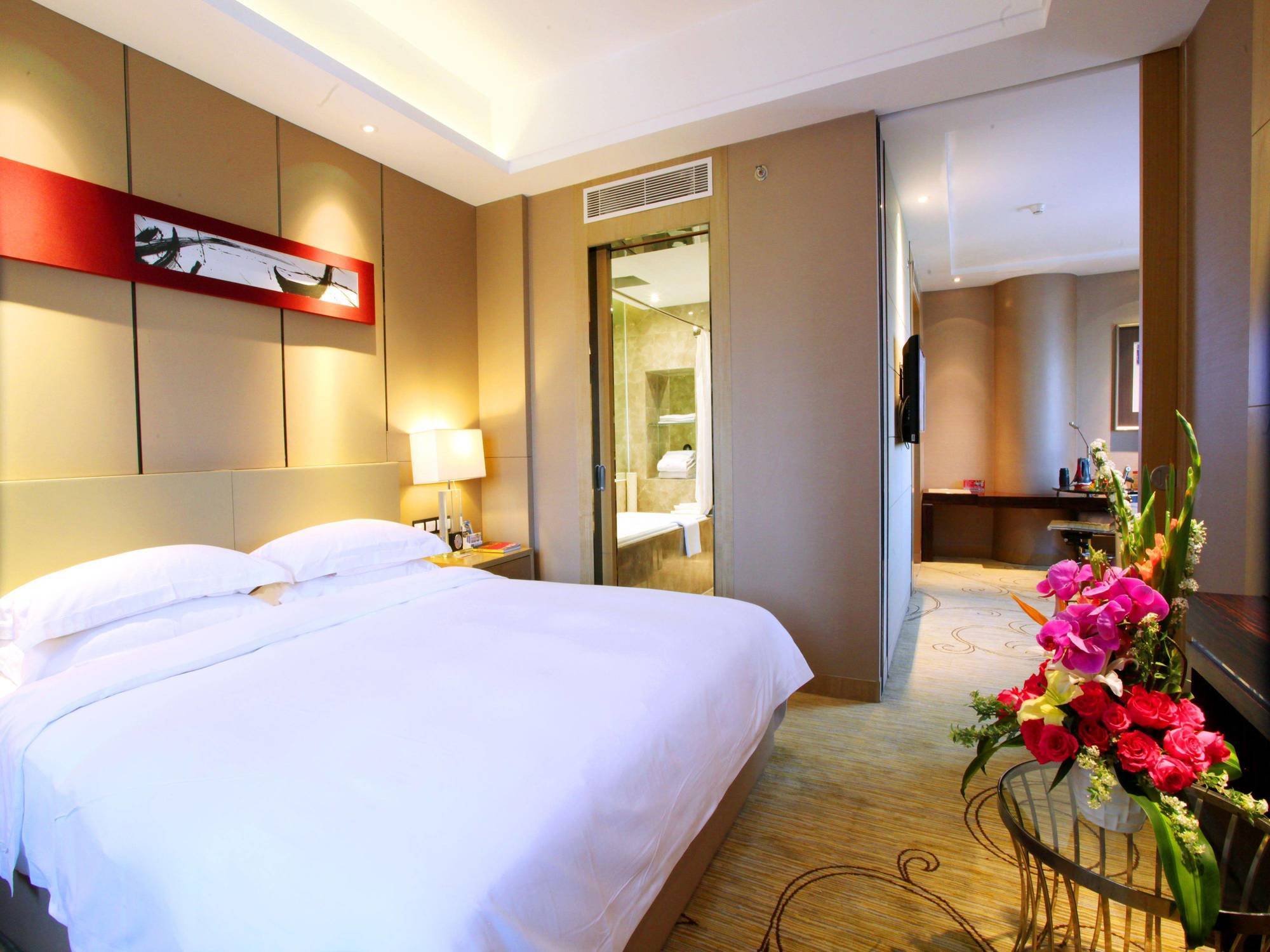 Ramada By Wyndham Xian Bell Tower Hotel Bagian luar foto